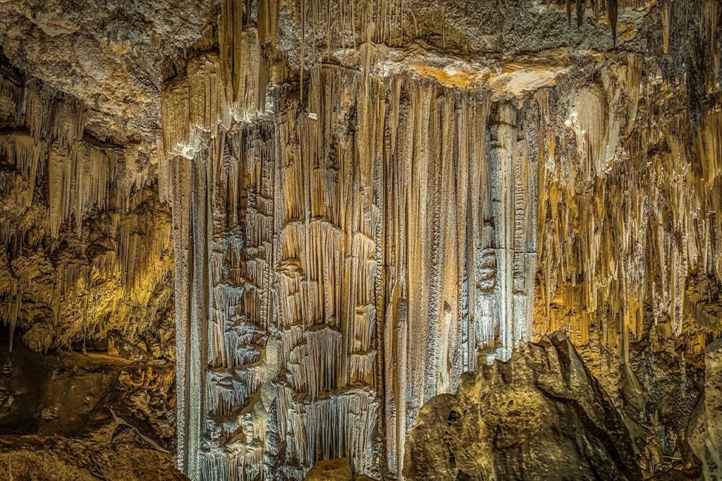 höhlen von nerja