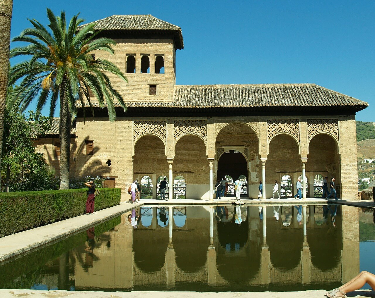 ᐅ Alhambra Granada in Andalusien UNESCOWeltkulturerbe